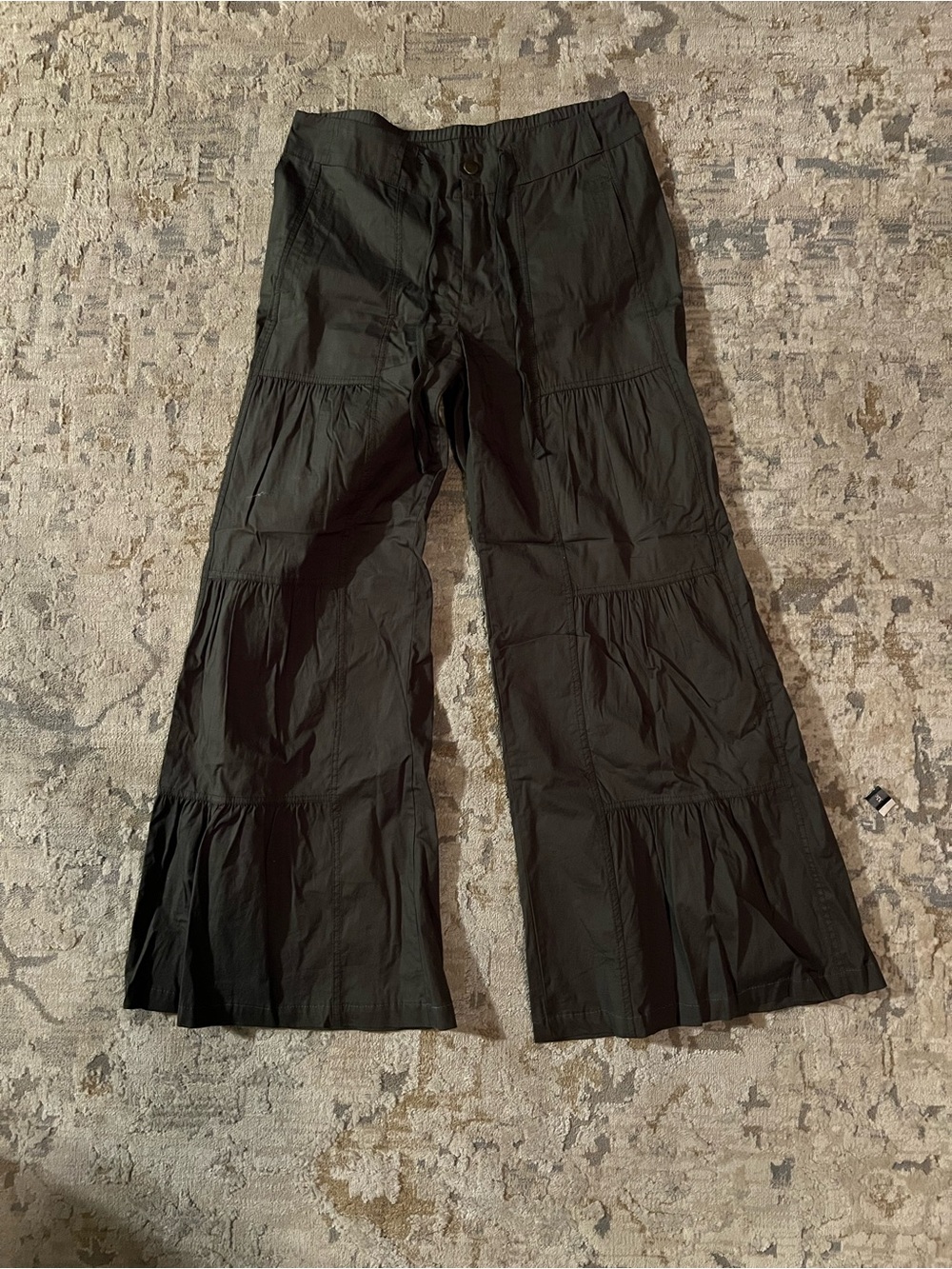Wide Leg Tiered army green Pants
